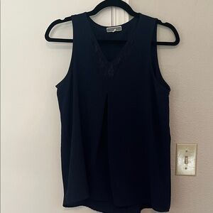 Pleione navy blue sleeveless top size S. Lace at v-neck. EUC.